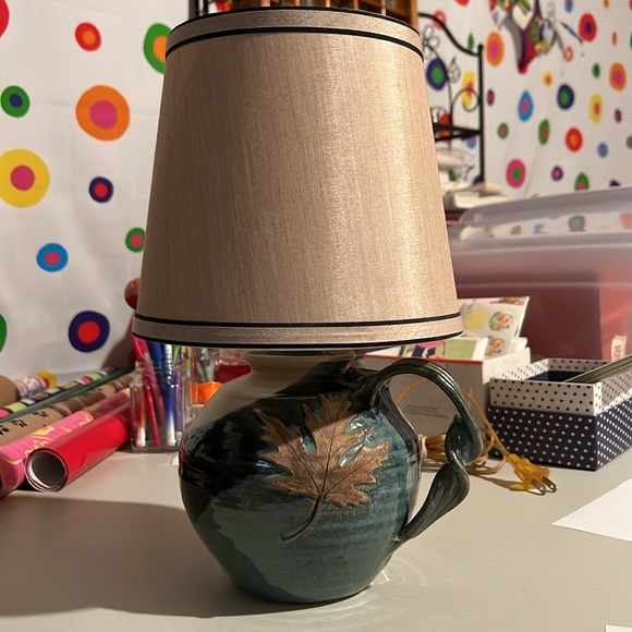 Hand Crafted Ceramic Lamp with Maple Leaf Overlay, Twisted Handle, New Cord - Picture 10 of 10
